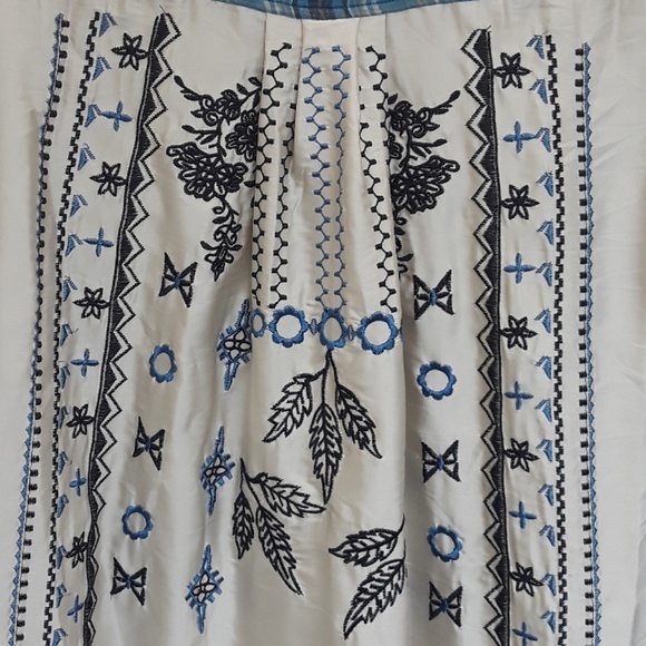 Jane & Delancey Button Up Plaid Shirt - Picture 8 of 8